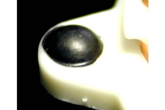 Heißverstemmanwendung für Kunststoff-Kunststoff-Verbindungen.